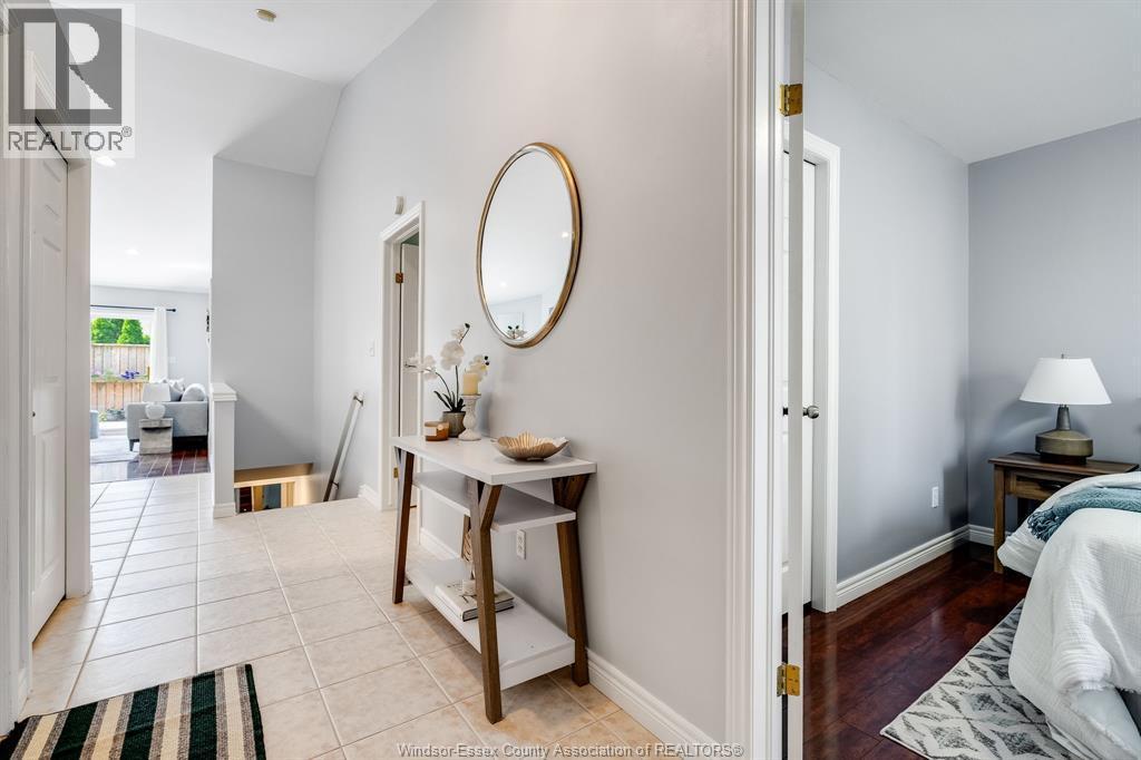 11541 Cormorant Street, Windsor — photograph 2