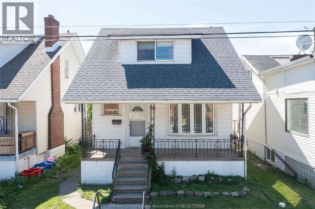 Single Family — 1333 Wyandotte Street, Windsor, Ontario