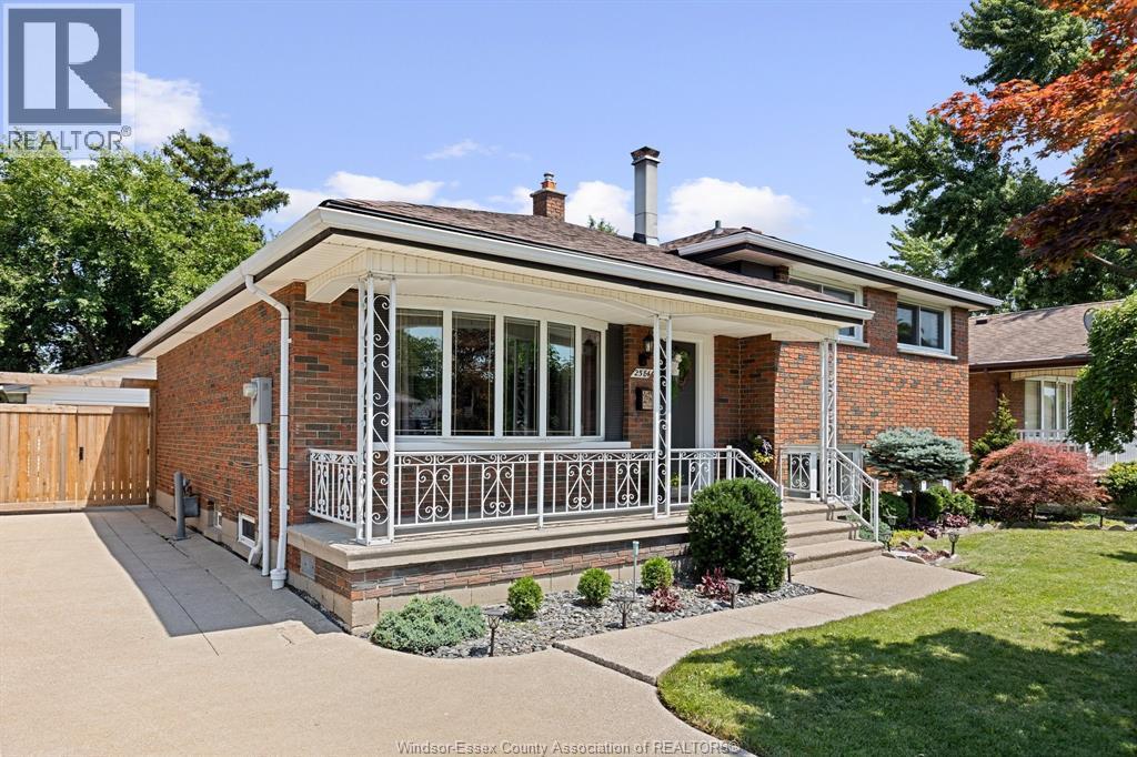 2584 Rivard Ave, Windsor — photograph 2