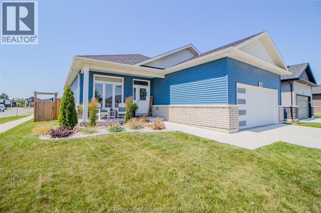 Single Family — 124 Grassland Grove, Chatham, Ontario