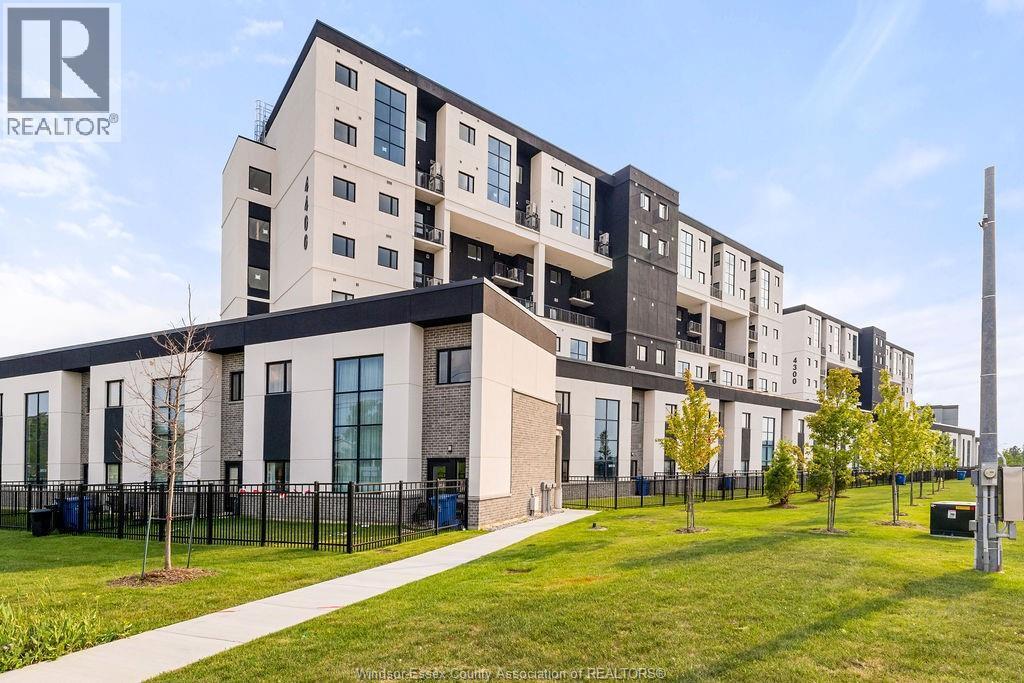 4400 Laurier Parkway #531, LaSalle — primary photograph