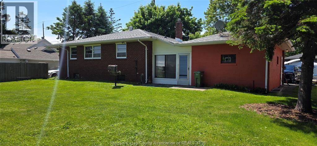 Single Family — 113 Victory, LaSalle, Ontario
