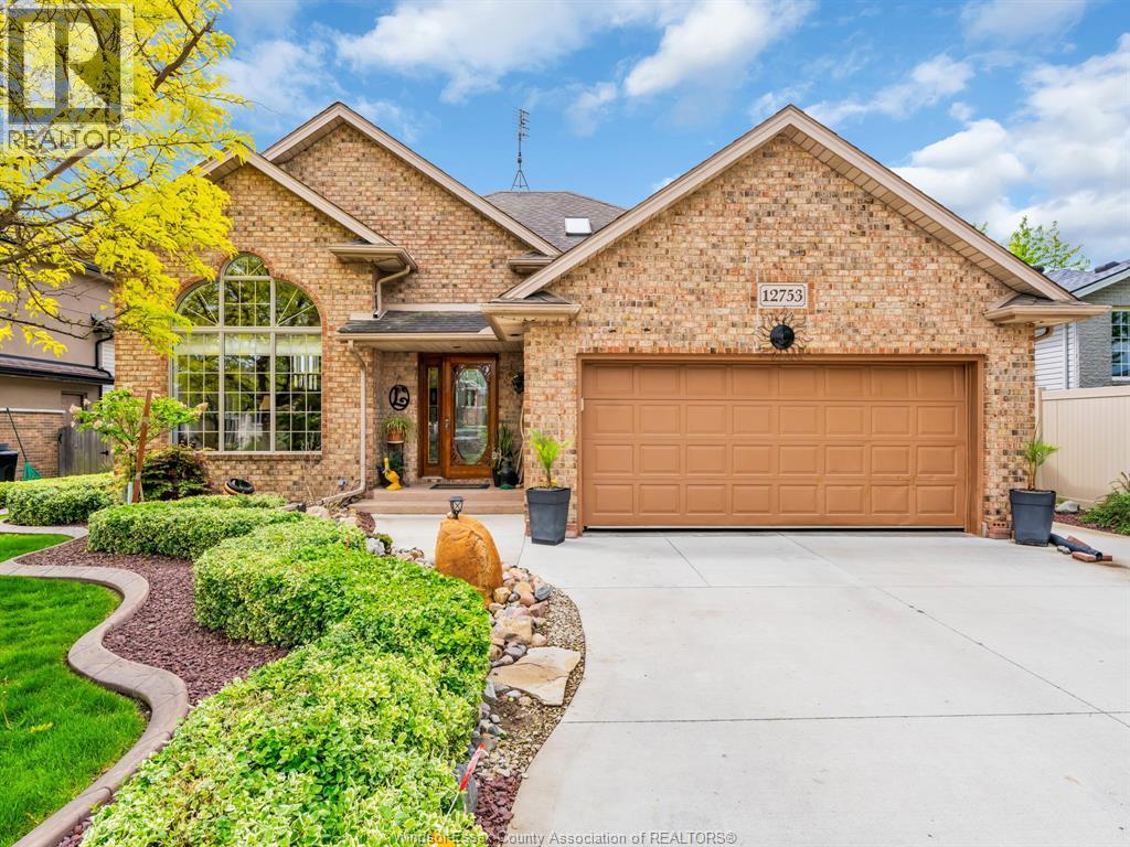 Single Family — 12753 Jacie Court, Tecumseh, Ontario