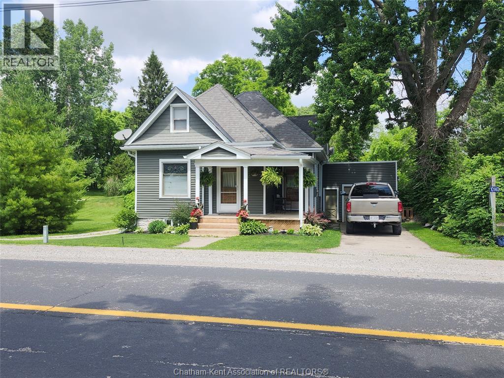 10140 Iona Road, Iona Station — photograph 2