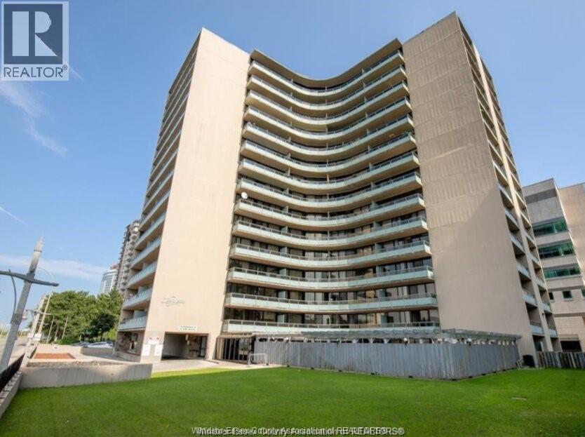 111 Riverside Drive #1105, Windsor — primary photograph