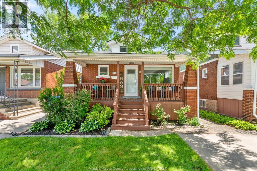 Single Family — 2322 Lillian Avenue, Windsor, Ontario