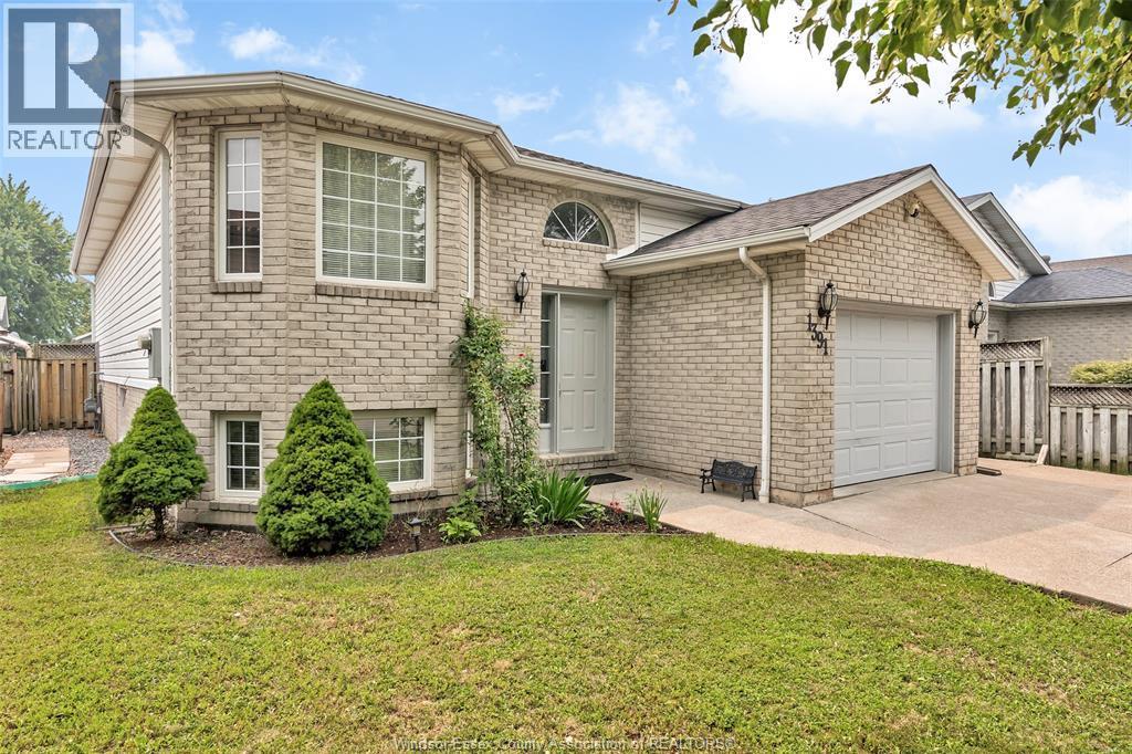 1391 Fuller Crescent, Windsor — photograph 2