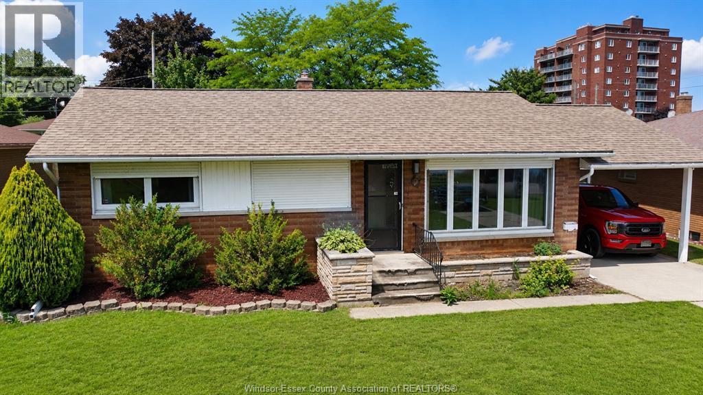 Single Family — 5 Audrey Street, Leamington, Ontario