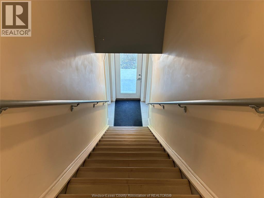 550 Sandison Street #33, Windsor — photograph 2