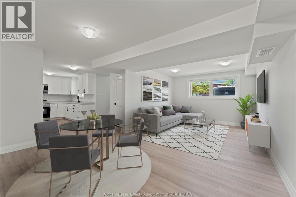 3-bedroom Single Family at 1861 Meldrum #2, Windsor — primary photograph