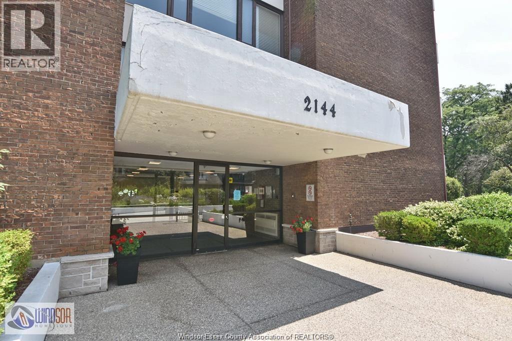2144 Pelissier #601, Windsor — photograph 3