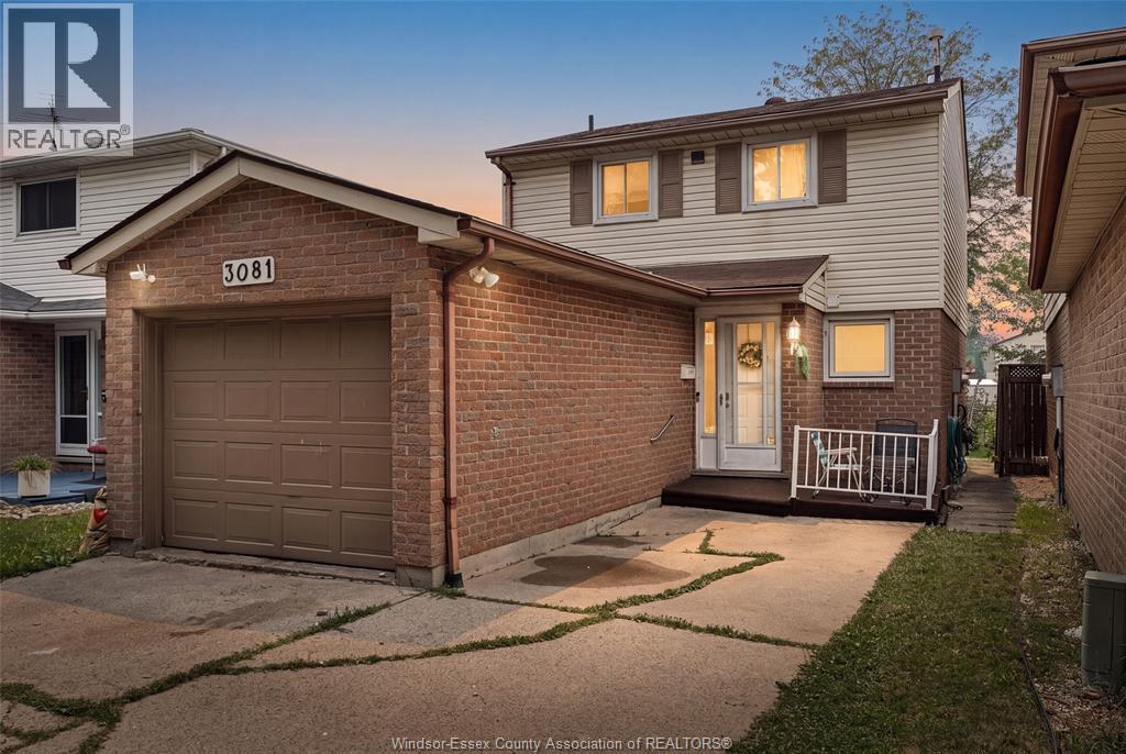 3081 Fairlane Crescent, Windsor — primary photograph