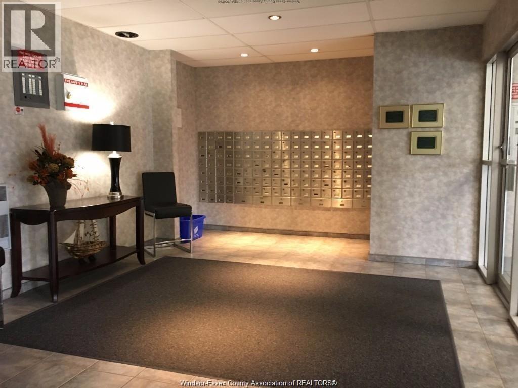 8591 Riverside Drive #306, Windsor — photograph 2