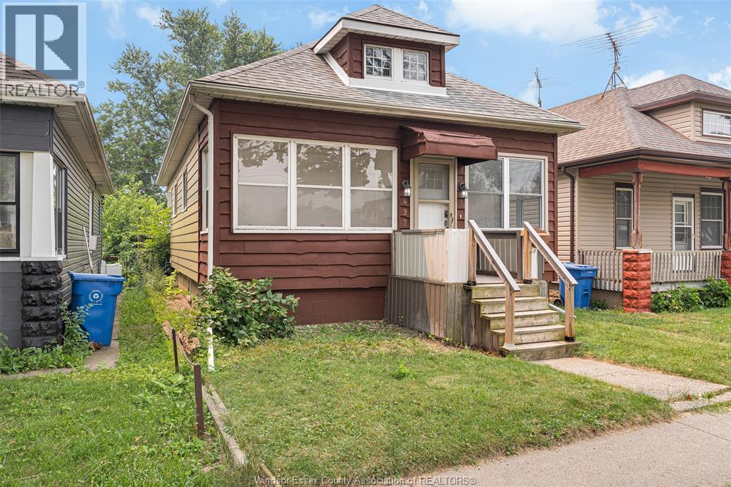 497 McKay Avenue, Windsor — photograph 2