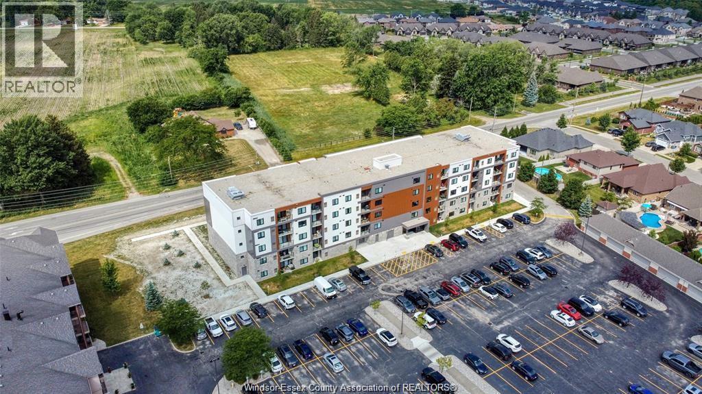 4578 Huron Church Line Road #205, LaSalle — photograph 3