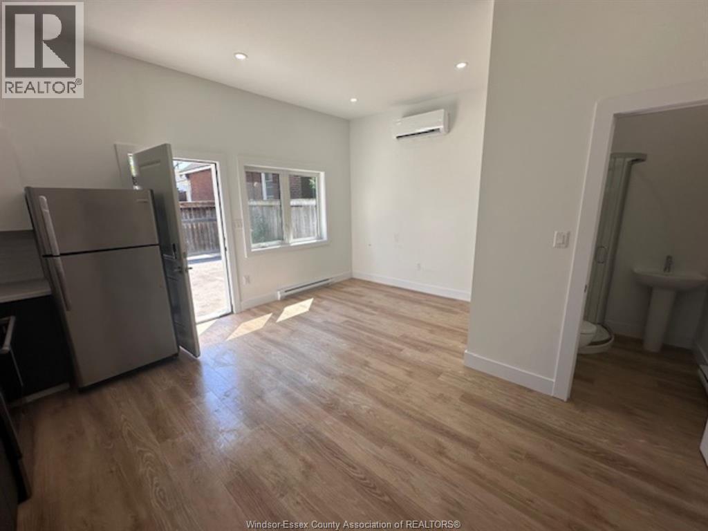 1227 Curry Avenue #C/ADU, Windsor — photograph 2