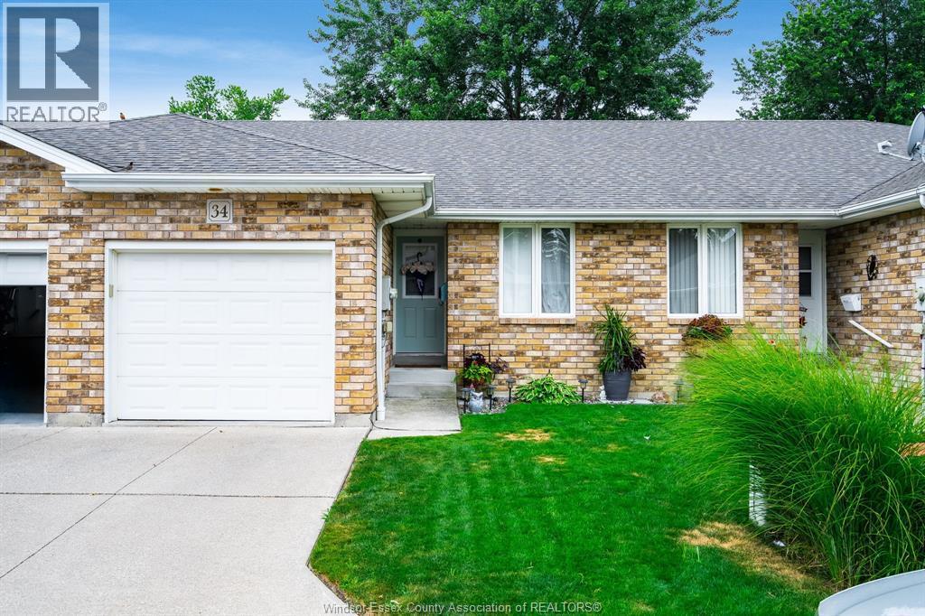 34 Cranberry Crt, Essex — primary photograph