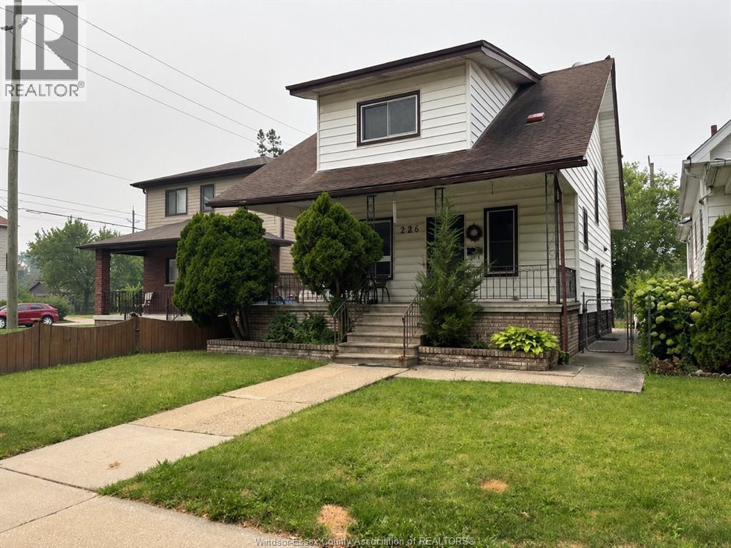 Single Family — 781 Pierre, Windsor, Ontario