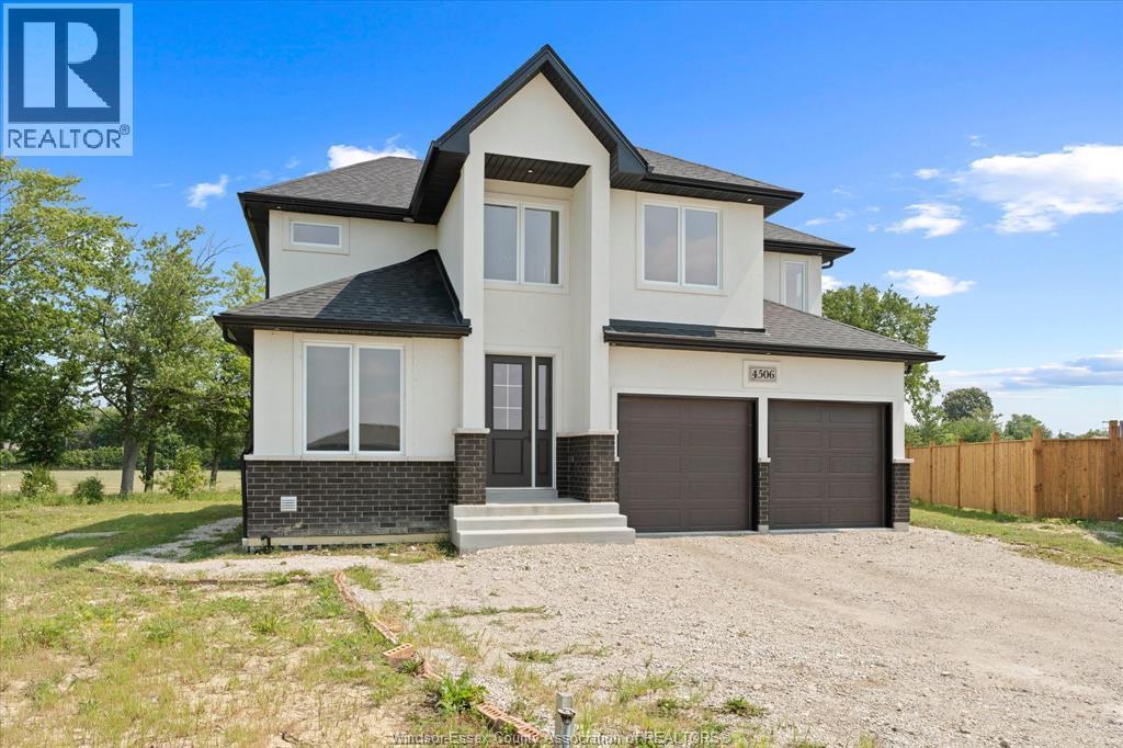 4506 Ursula, Comber — photograph 2