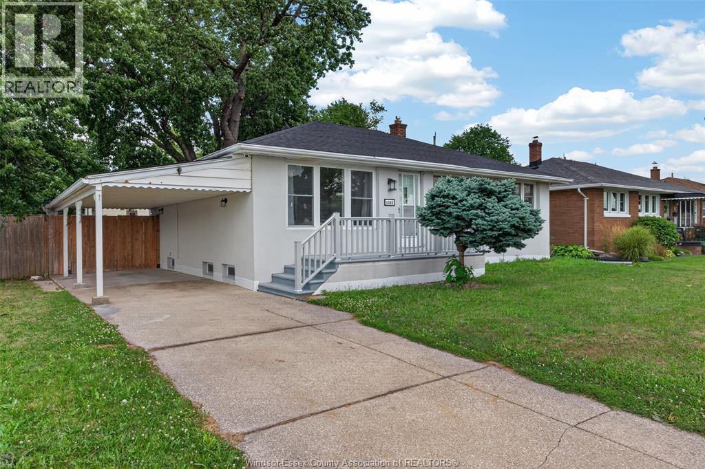 Single Family — 1302 Josephine, Windsor, Ontario