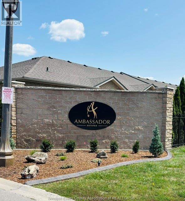 6114 Tiburon Crescent, Windsor — photograph 2
