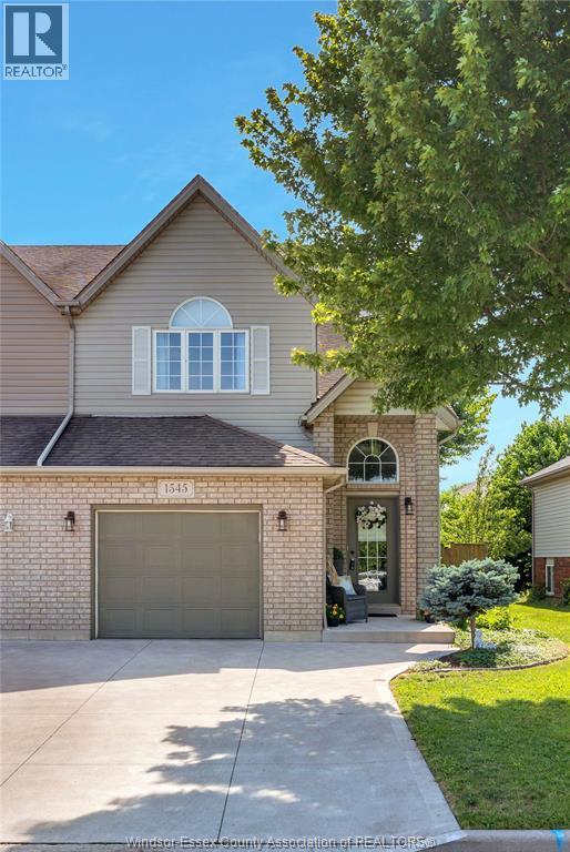 1545 Vollans Street, LaSalle — primary photograph