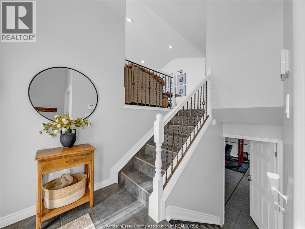 3040 Troup Crescent #upper, Windsor — photograph 3