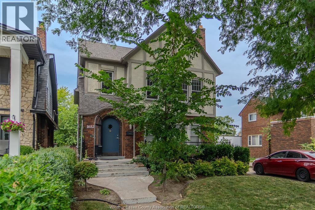 1652 Victoria Avenue #Upper, Windsor — primary photograph