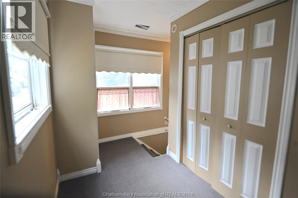 24 Lisgar Street, Ridgetown — photograph 3
