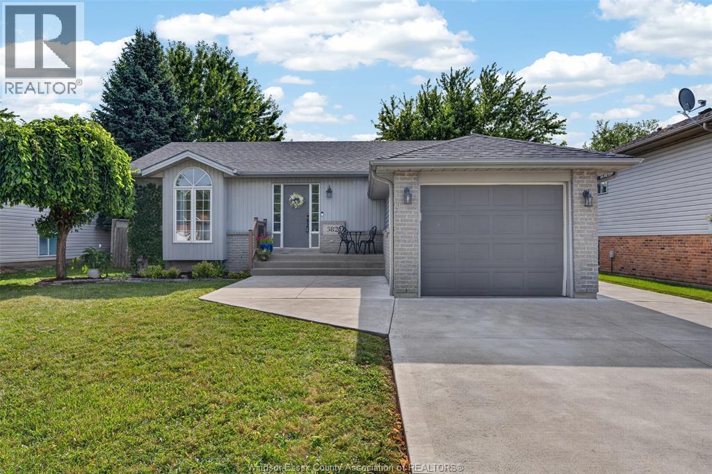 Single Family — 382 Thorn Ridge, Amherstburg, Ontario