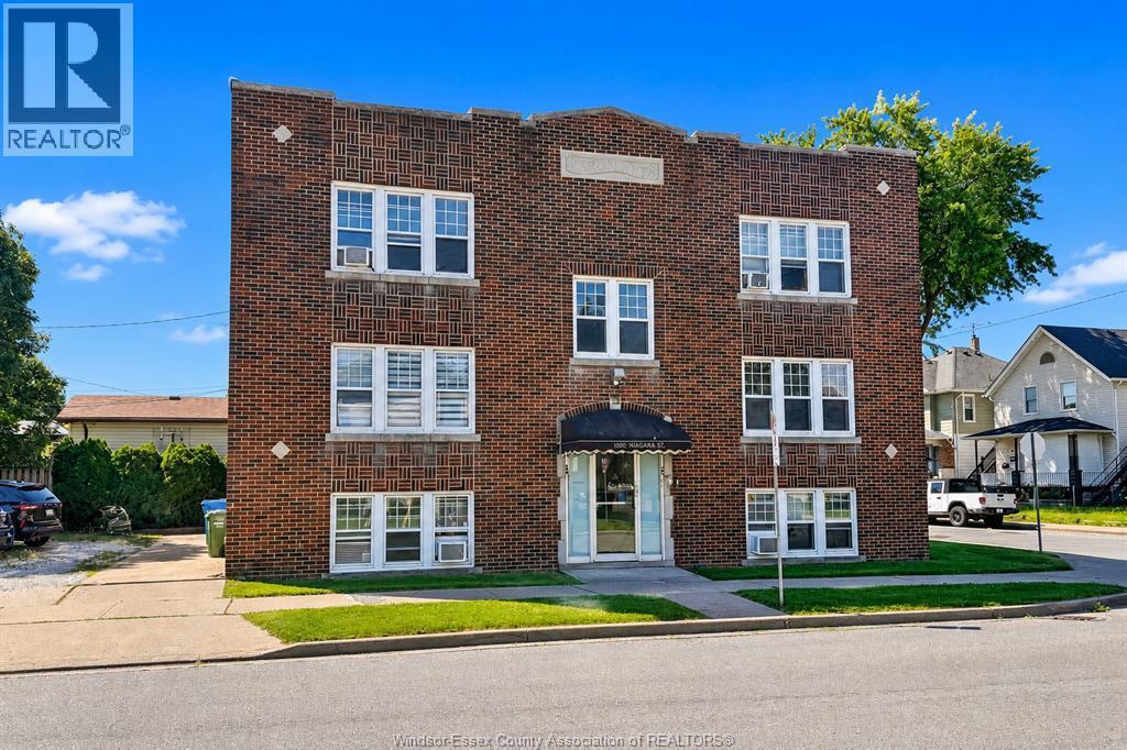 2-bedroom Single Family at 1009 Niagara #6, Windsor — primary photograph