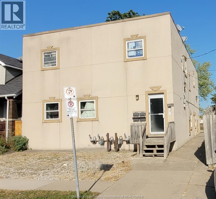 Multi-family — 1570 Lillian, Windsor, Ontario