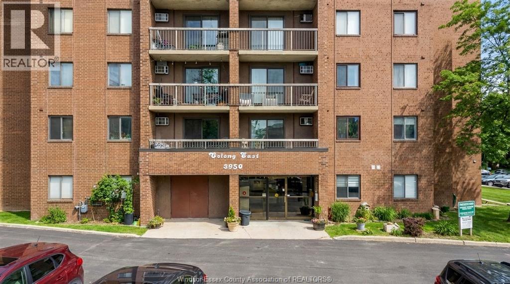 3950 Wyandotte Street #105, Windsor — photograph 3