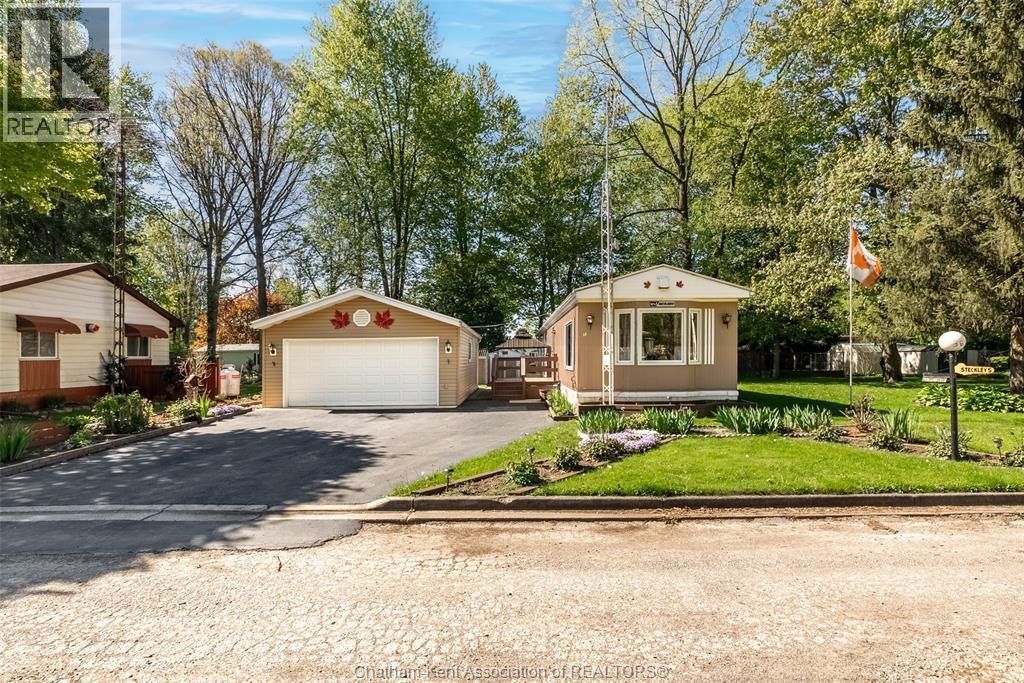 29338 Jane Road #38, Thamesville — primary photograph