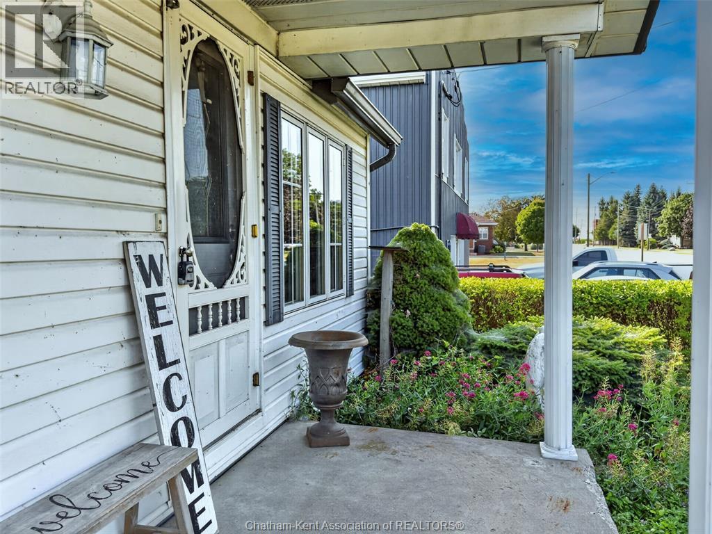 3-bedroom Single Family at 24214 Winterline Road, Pain Court — photograph 3