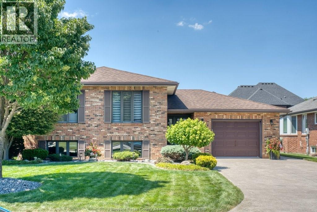 Single Family — 1030 Dandurand Court, Windsor, Ontario