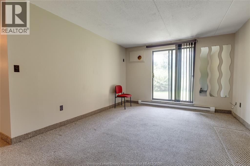 3355 Sandwich Street #104, Windsor — photograph 3