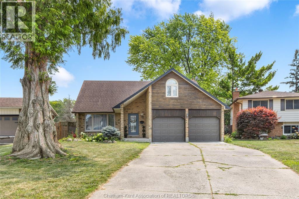 76 Pamela Crescent, Chatham — primary photograph