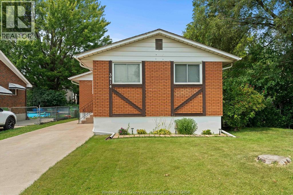 3414 Harris Street, Windsor — photograph 2