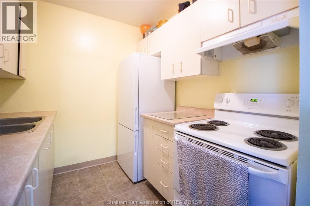 130 Park Avenue #404, Chatham — photograph 3