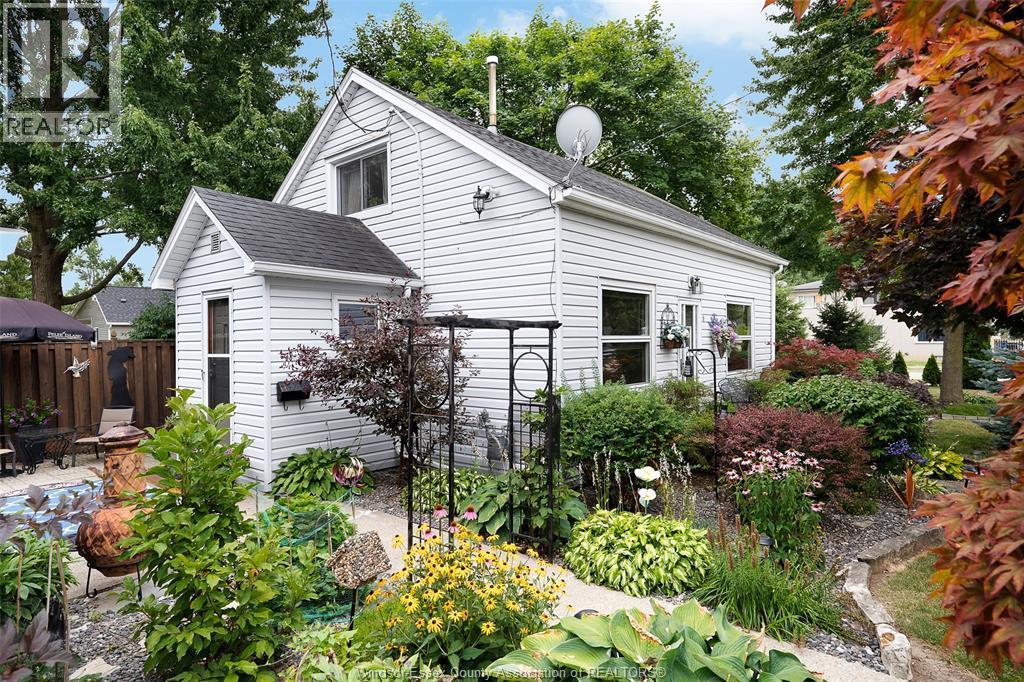 Single Family — 58 Laird Avenue, Essex, Ontario