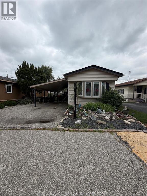Single Family — 80 Suncrest Drive, Lakeshore, Ontario