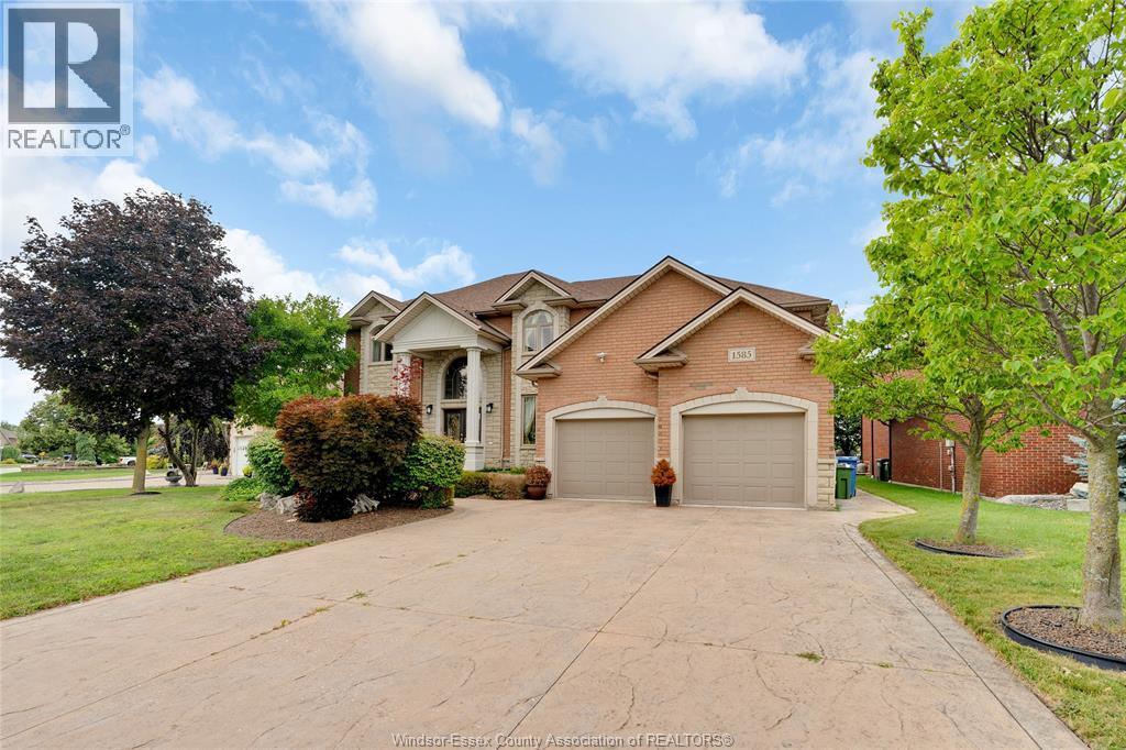 1585 Stoneybrook Crescent, Windsor — photograph 2
