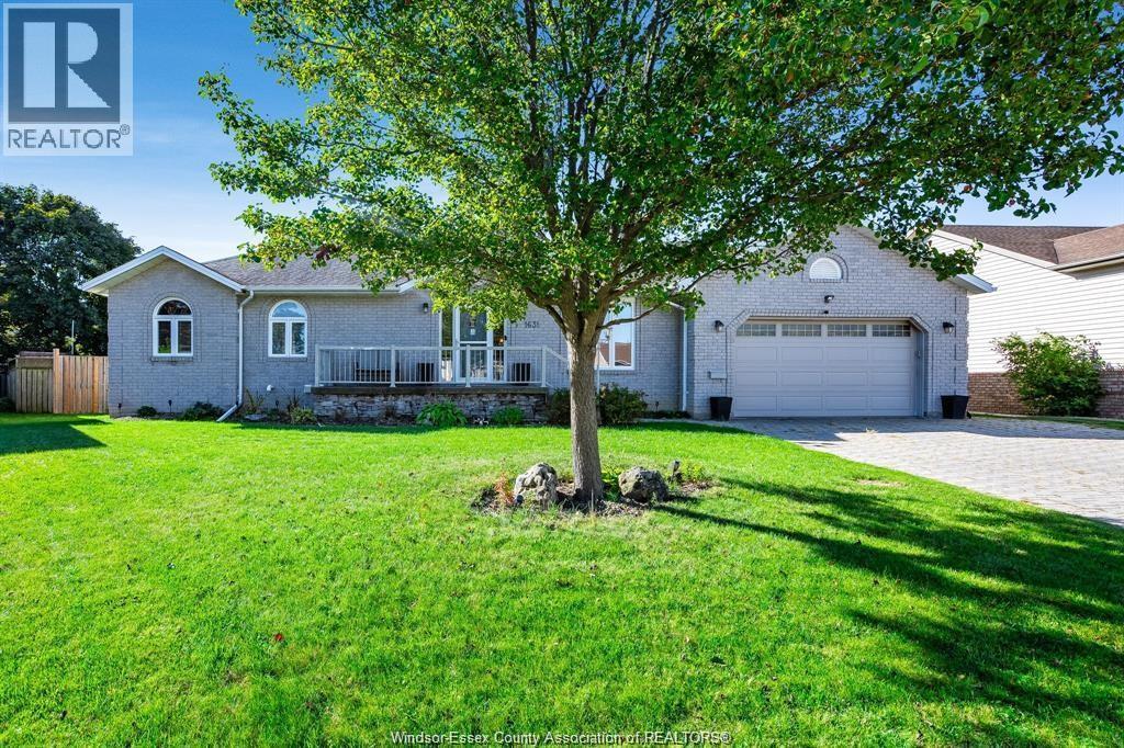 1631 Cherrywood Drive, Lakeshore — primary photograph