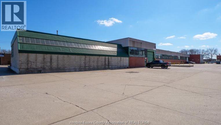 370 Erie Street #4, Windsor — photograph 2