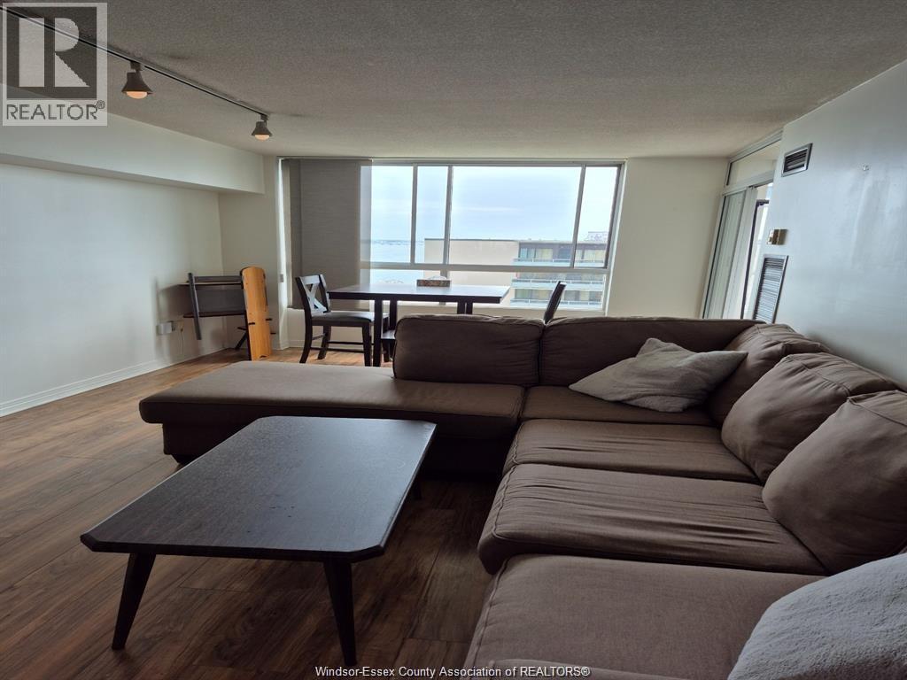 75 Riverside Drive #1706, Windsor — photograph 2