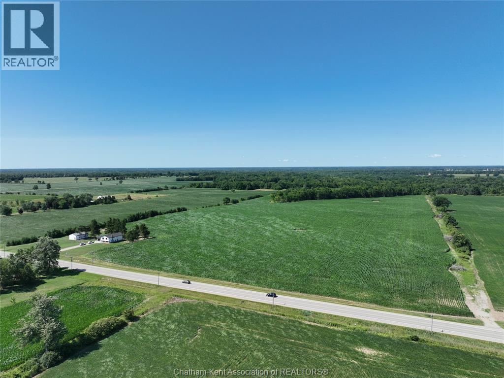 5355 Carriage Road, Middlesex Centre — primary photograph