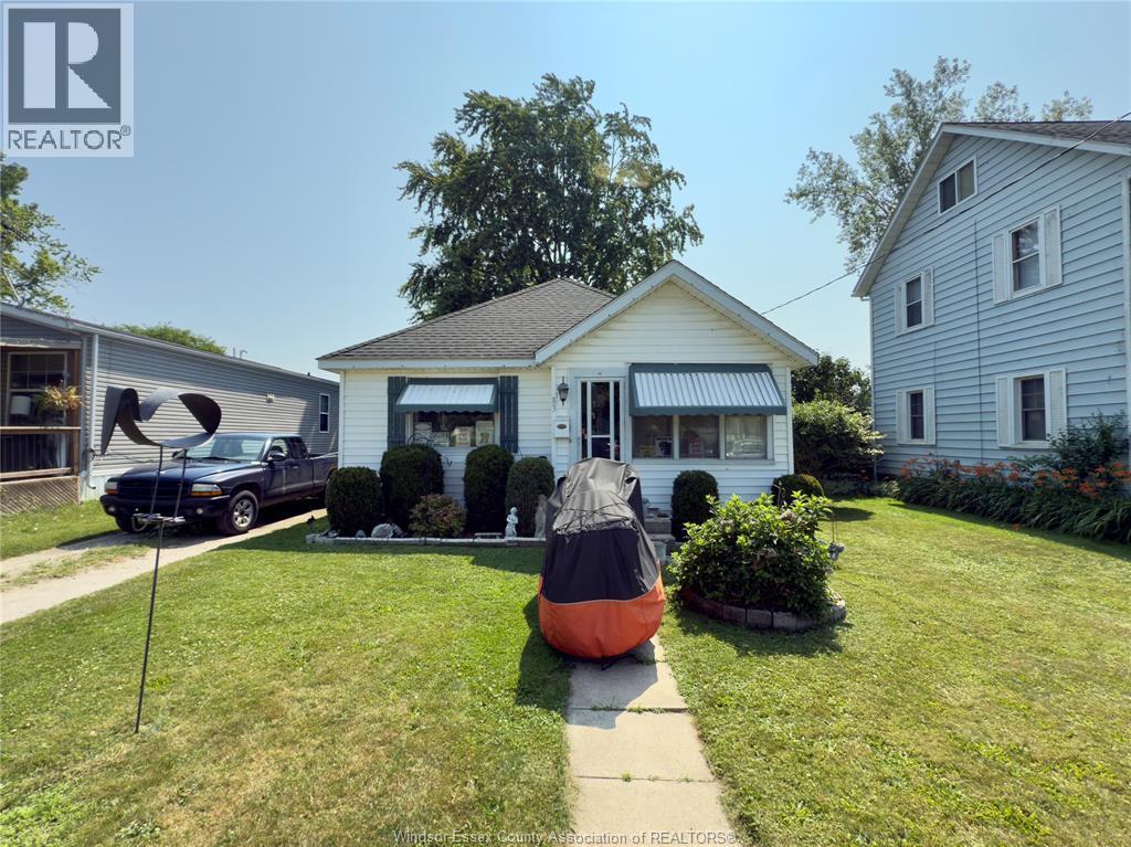 Single Family — 83 Victoria Avenue, Kingsville, Ontario