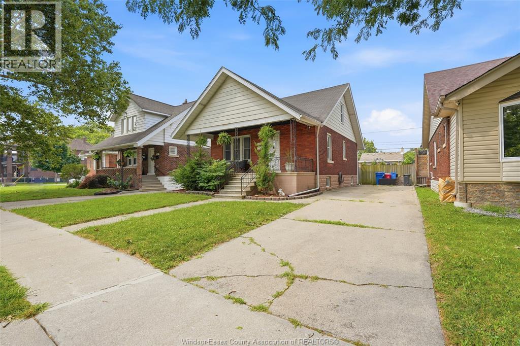 1585 Pillette, Windsor — photograph 3