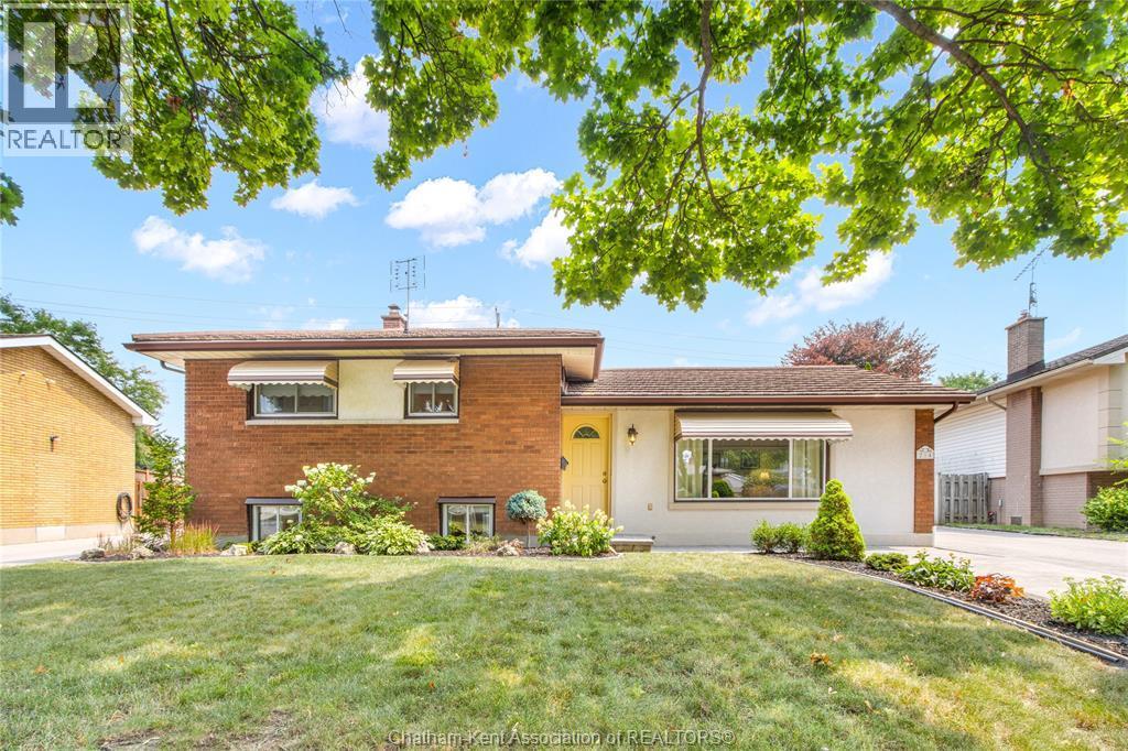 214 Baldoon Road, Chatham — primary photograph